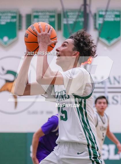 Thumbnail 2 in Queen Creek vs. Sunnyslope (Hoopsgiving Tournament) photogallery.