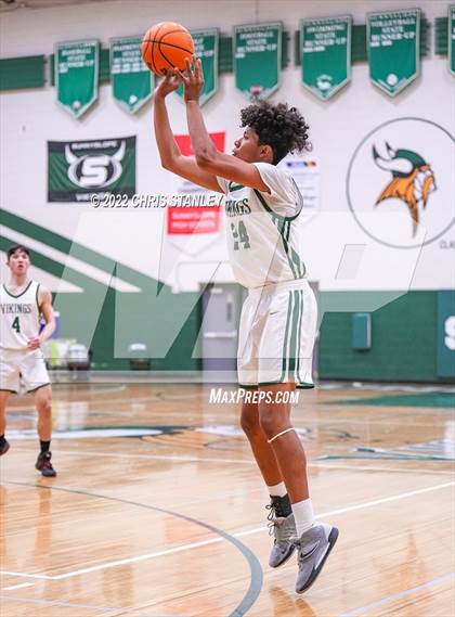 Thumbnail 1 in Queen Creek vs. Sunnyslope (Hoopsgiving Tournament) photogallery.