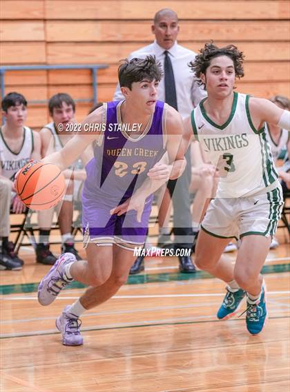 Thumbnail 3 in Queen Creek vs. Sunnyslope (Hoopsgiving Tournament) photogallery.