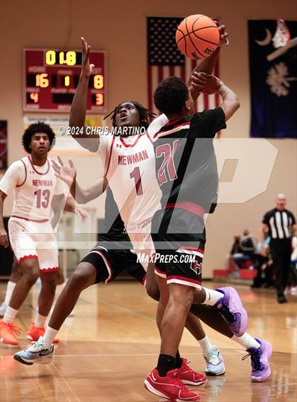 Thumbnail 2 in Cardinal Newman vs Hillcrest (Poinsettia Classic) photogallery.