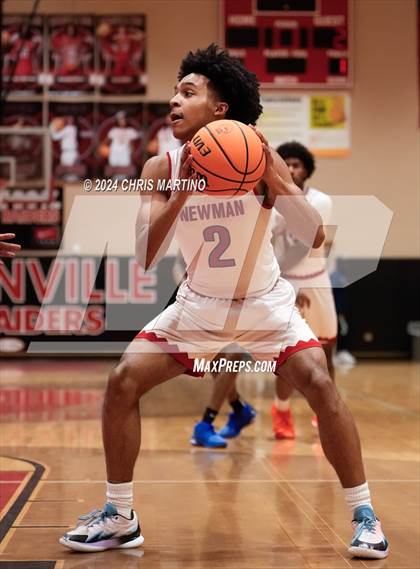 Thumbnail 1 in Cardinal Newman vs Hillcrest (Poinsettia Classic) photogallery.
