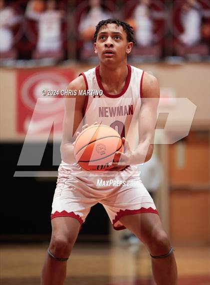 Thumbnail 2 in Cardinal Newman vs Hillcrest (Poinsettia Classic) photogallery.