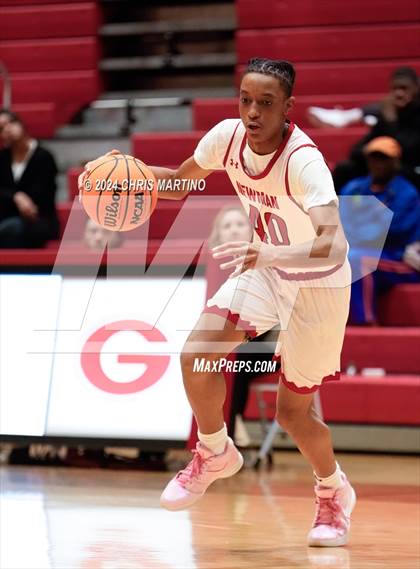 Thumbnail 2 in Cardinal Newman vs Hillcrest (Poinsettia Classic) photogallery.