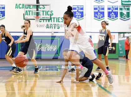 Thumbnail 3 in San Leandro vs Casteel (Gator Winter Classic) photogallery.