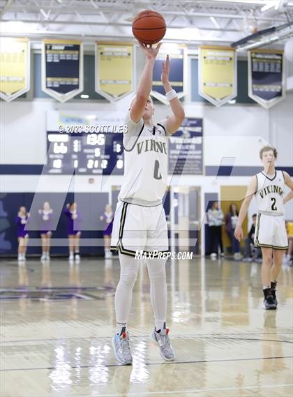 Thumbnail 3 in Bloom-Carroll @ Teays Valley photogallery.