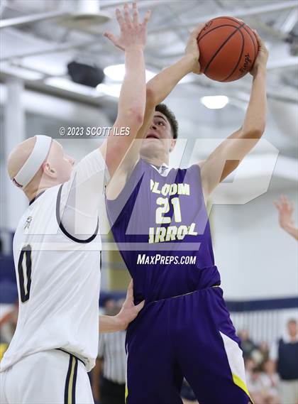Thumbnail 3 in Bloom-Carroll @ Teays Valley photogallery.
