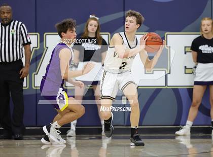 Thumbnail 3 in Bloom-Carroll @ Teays Valley photogallery.