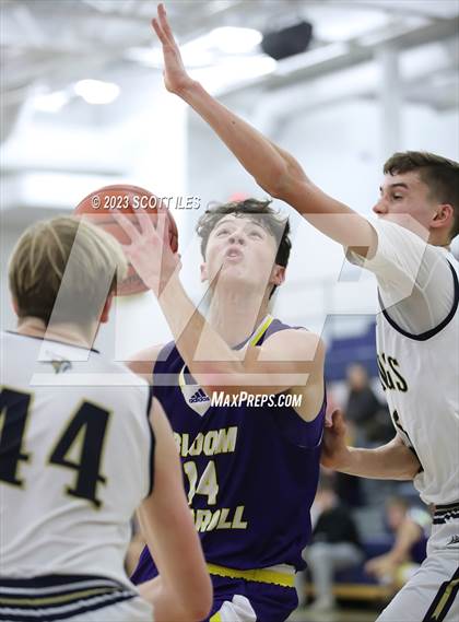 Thumbnail 2 in Bloom-Carroll @ Teays Valley photogallery.