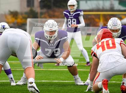 Thumbnail 2 in Kamiakin vs Sumner (WIAA 4A First Round) photogallery.