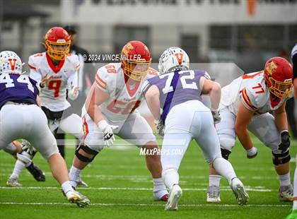 Thumbnail 1 in Kamiakin @ Sumner (WIAA 4A First Round) photogallery.