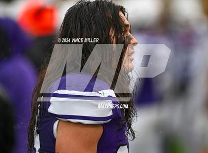 Thumbnail 1 in Kamiakin @ Sumner (WIAA 4A First Round) photogallery.