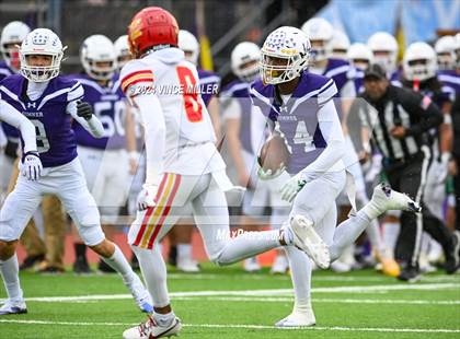 Thumbnail 3 in Kamiakin @ Sumner (WIAA 4A First Round) photogallery.