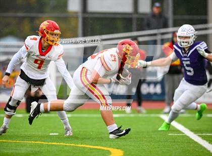 Thumbnail 1 in Kamiakin @ Sumner (WIAA 4A First Round) photogallery.