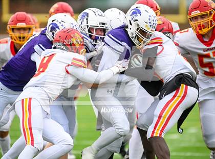 Thumbnail 1 in Kamiakin @ Sumner (WIAA 4A First Round) photogallery.