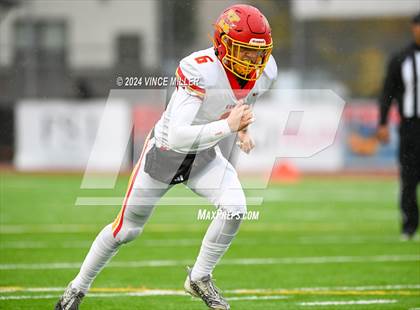 Thumbnail 3 in Kamiakin @ Sumner (WIAA 4A First Round) photogallery.