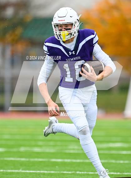 Thumbnail 2 in Kamiakin vs Sumner (WIAA 4A First Round) photogallery.