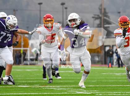 Thumbnail 1 in Kamiakin @ Sumner (WIAA 4A First Round) photogallery.