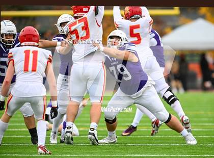 Thumbnail 1 in Kamiakin @ Sumner (WIAA 4A First Round) photogallery.