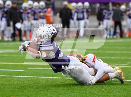 Thumbnail 1 in Kamiakin vs Sumner (WIAA 4A First Round) photogallery.