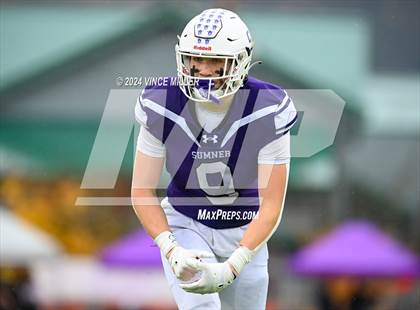 Thumbnail 2 in Kamiakin vs Sumner (WIAA 4A First Round) photogallery.