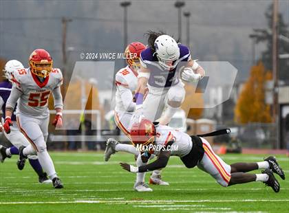 Thumbnail 1 in Kamiakin vs Sumner (WIAA 4A First Round) photogallery.