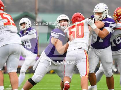 Thumbnail 3 in Kamiakin vs Sumner (WIAA 4A First Round) photogallery.