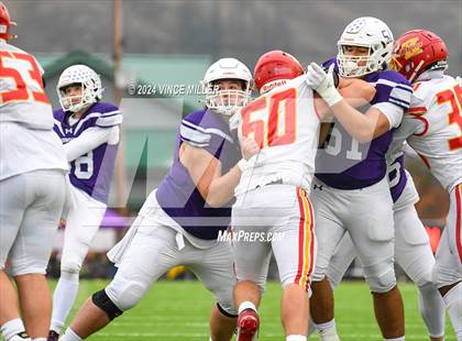 Thumbnail 1 in Kamiakin @ Sumner (WIAA 4A First Round) photogallery.