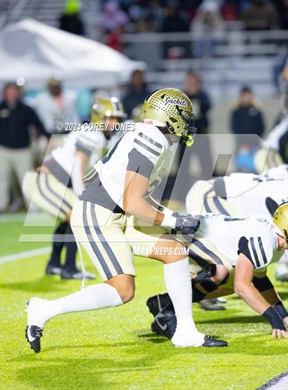 Thumbnail 3 in Calhoun vs Peach County (GHSA AAA Quarter-Final Playoff) photogallery.