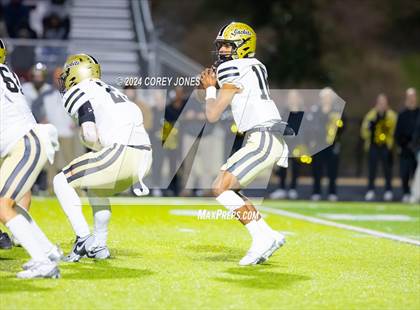 Thumbnail 3 in Calhoun vs Peach County (GHSA AAA Quarter-Final Playoff) photogallery.