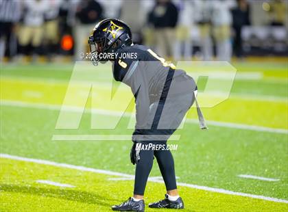 Thumbnail 1 in Calhoun vs Peach County (GHSA AAA Quarter-Final Playoff) photogallery.