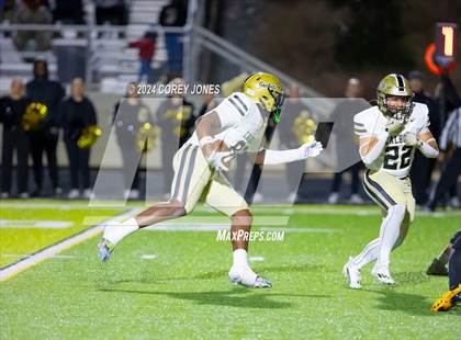 Thumbnail 3 in Calhoun vs Peach County (GHSA AAA Quarter-Final Playoff) photogallery.