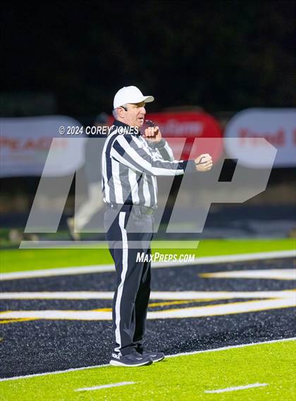 Thumbnail 3 in Calhoun vs Peach County (GHSA AAA Quarter-Final Playoff) photogallery.