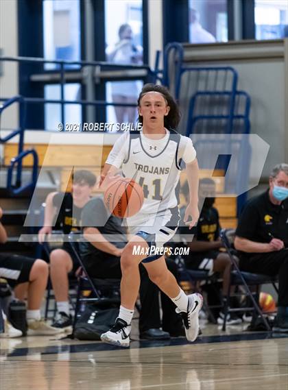 Thumbnail 1 in Del Oro @ Oak Ridge photogallery.