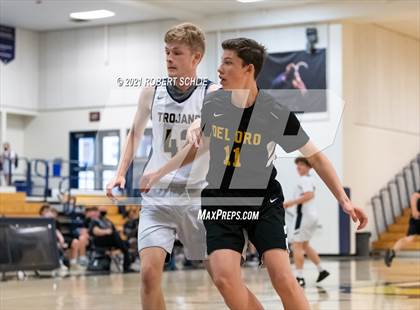 Thumbnail 2 in Del Oro @ Oak Ridge photogallery.