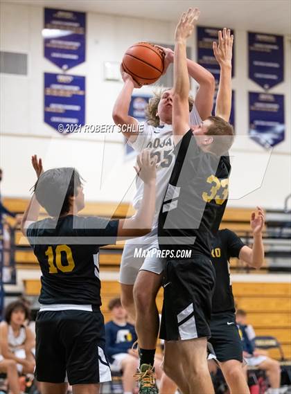 Thumbnail 3 in Del Oro @ Oak Ridge photogallery.