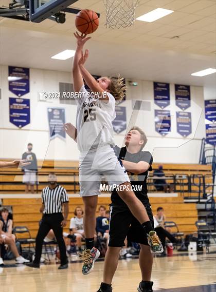 Thumbnail 2 in Del Oro @ Oak Ridge photogallery.