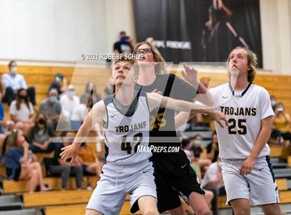 Thumbnail 3 in Del Oro @ Oak Ridge photogallery.