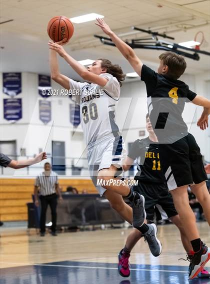 Thumbnail 3 in Del Oro @ Oak Ridge photogallery.