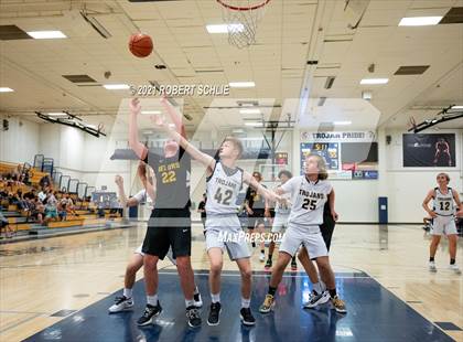 Thumbnail 2 in Del Oro @ Oak Ridge photogallery.