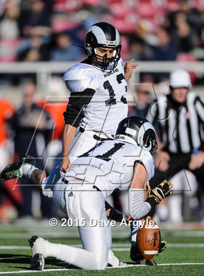 Thumbnail 3 in Timpview vs. Highland (UHSAA 4A Semifinal) photogallery.