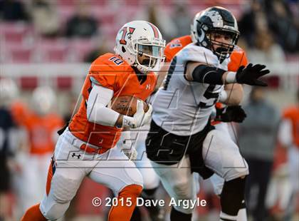 Thumbnail 3 in Timpview vs. Highland (UHSAA 4A Semifinal) photogallery.