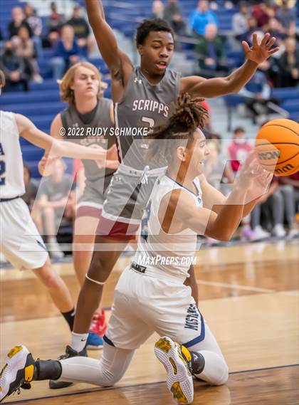 Thumbnail 1 in San Dieguito Academy vs. Scripps Ranch (CIF SDS DIII Championship) photogallery.
