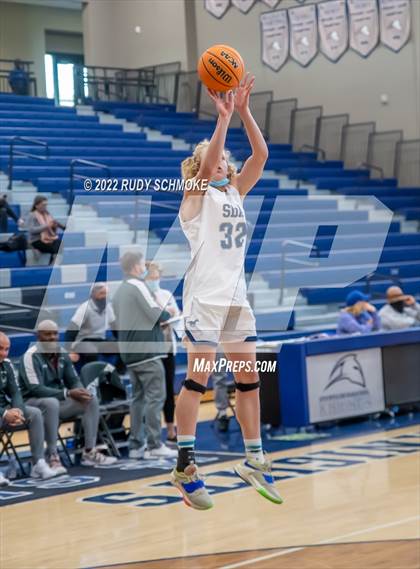 Thumbnail 3 in San Dieguito Academy vs. Scripps Ranch (CIF SDS DIII Championship) photogallery.
