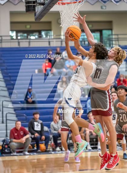 Thumbnail 3 in San Dieguito Academy vs. Scripps Ranch (CIF SDS DIII Championship) photogallery.