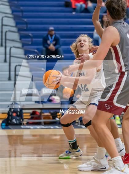 Thumbnail 1 in San Dieguito Academy vs. Scripps Ranch (CIF SDS DIII Championship) photogallery.