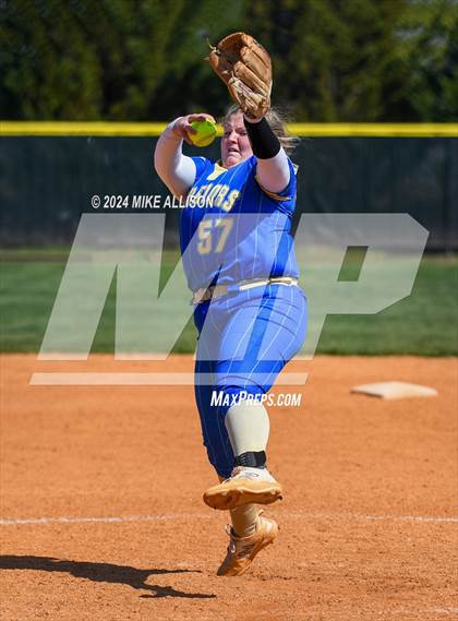 Thumbnail 2 in Bledsoe County vs Ooltewah photogallery.