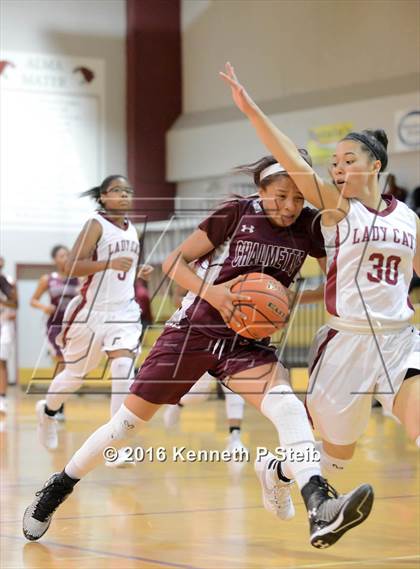 Thumbnail 3 in Chalmette @ Destrehan (LHSAA 5A 1st Round Playoff) photogallery.