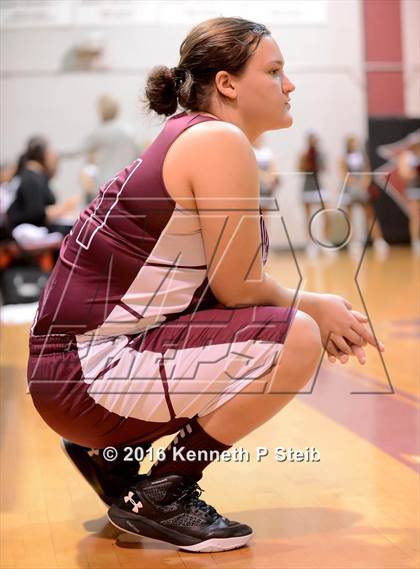 Thumbnail 2 in Chalmette @ Destrehan (LHSAA 5A 1st Round Playoff) photogallery.