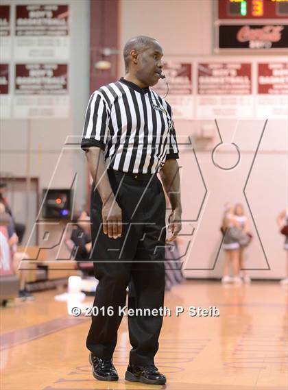 Thumbnail 3 in Chalmette @ Destrehan (LHSAA 5A 1st Round Playoff) photogallery.
