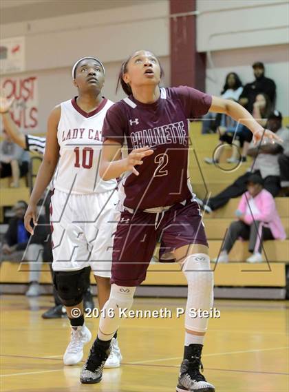 Thumbnail 3 in Chalmette @ Destrehan (LHSAA 5A 1st Round Playoff) photogallery.